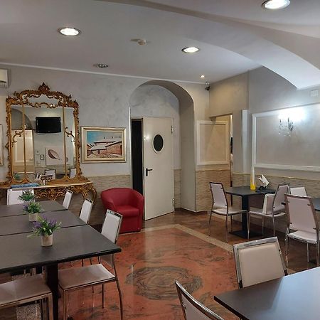 Hotel Antico Distretto Turin Exteriör bild