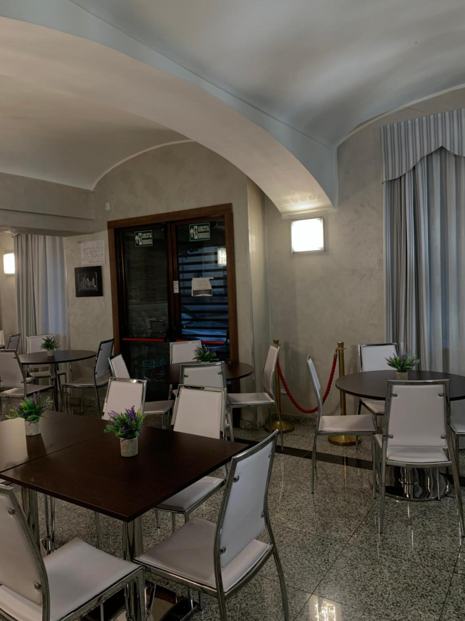Hotel Antico Distretto Turin Exteriör bild